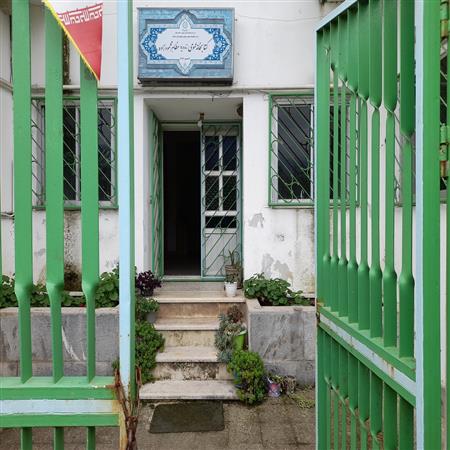 کتابخانه زنده یاد مظاهر محمود زاده طاسکوه